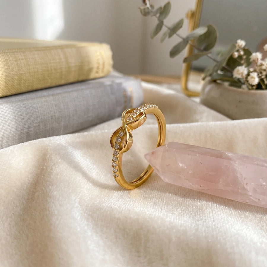 Infinia Ring
